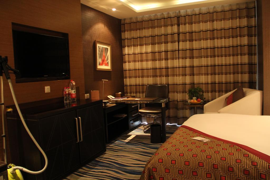 Brigh Radiance Hotel Yantai Exterior photo