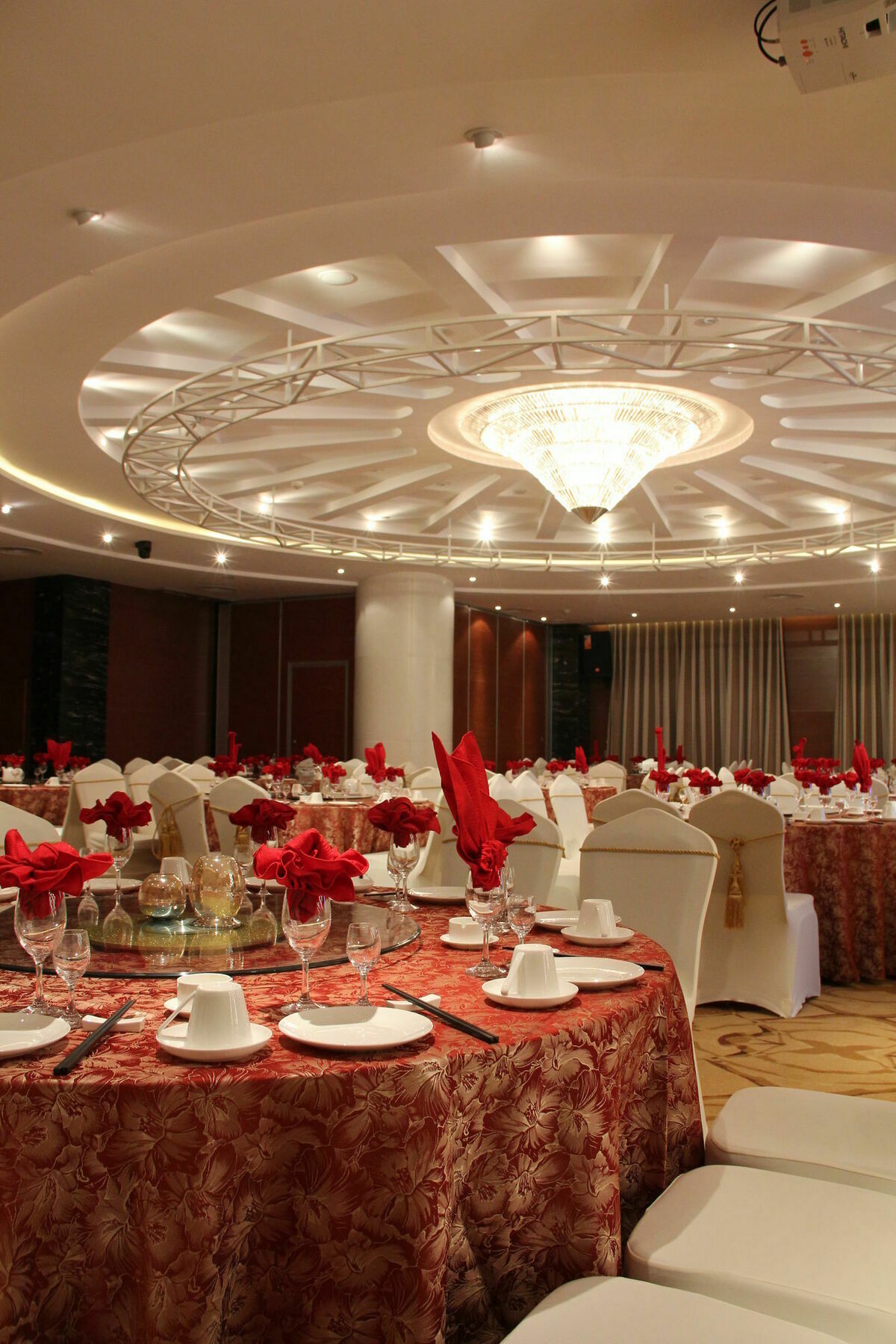 Brigh Radiance Hotel Yantai Exterior photo