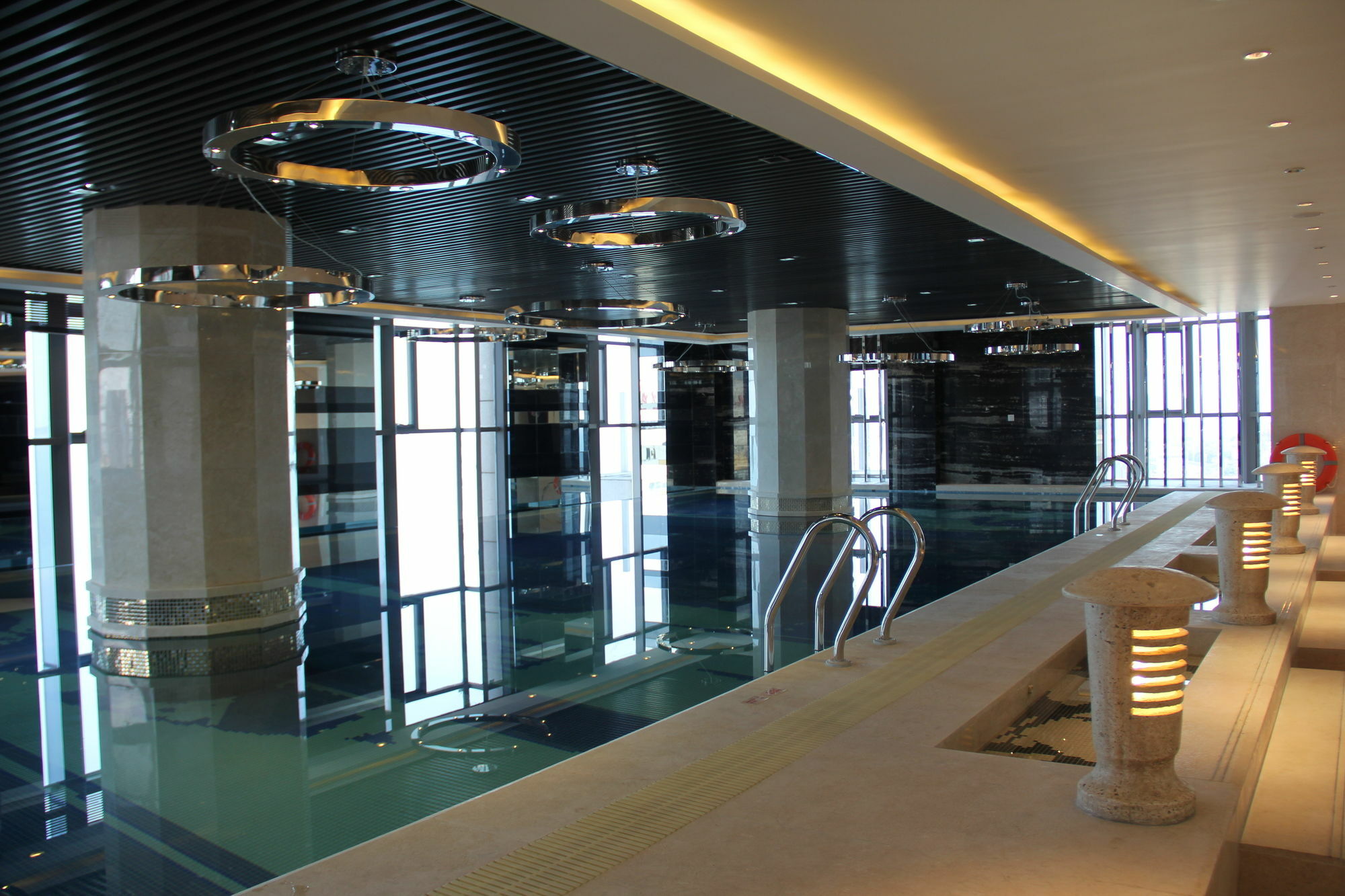 Brigh Radiance Hotel Yantai Exterior photo