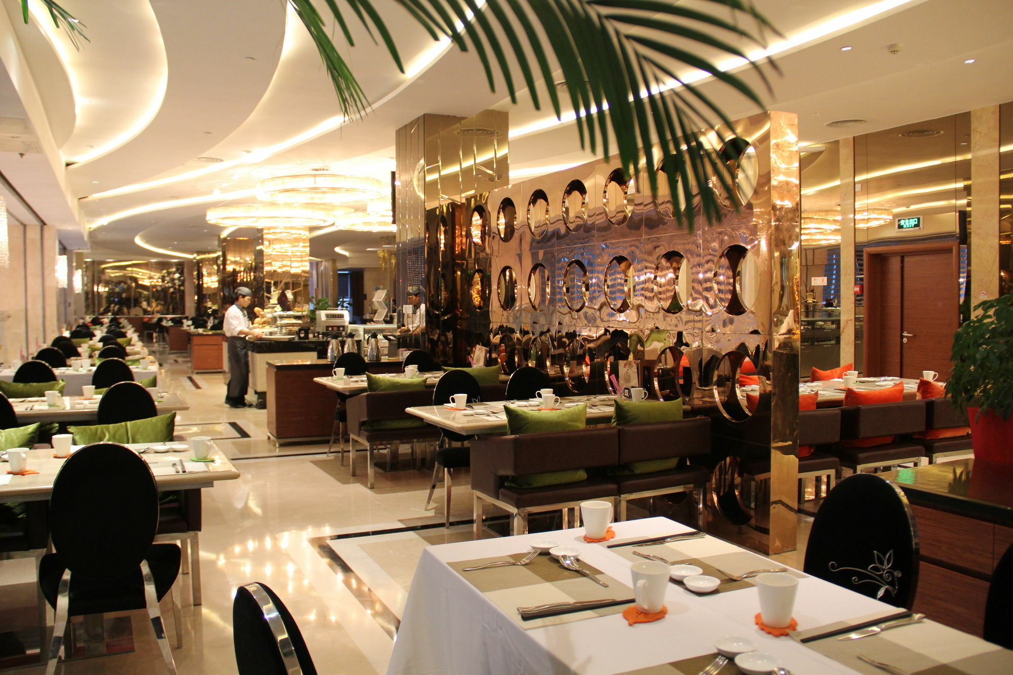 Brigh Radiance Hotel Yantai Exterior photo